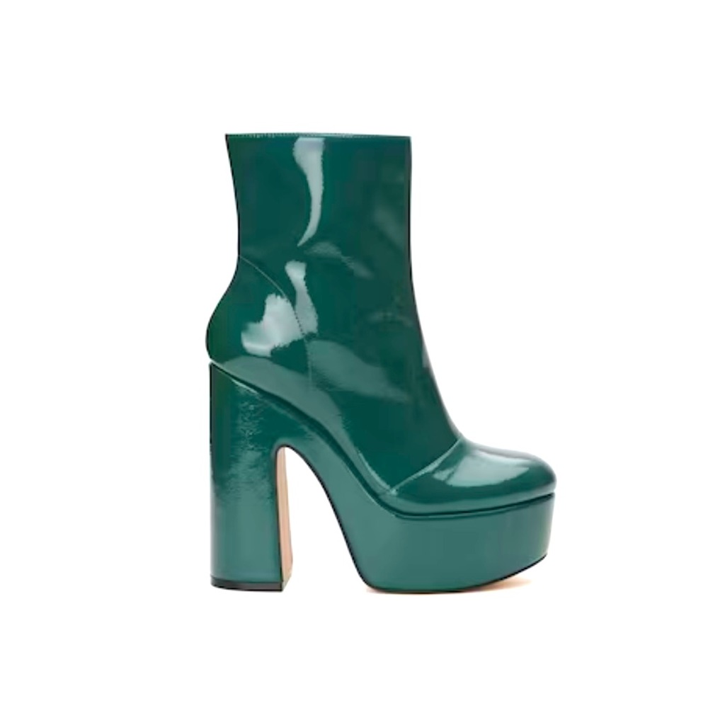 Jessica Simpson green patent leather platform booties. BRAND NEW, NEVER WORN